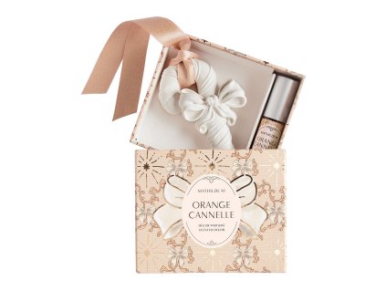 decor parfume et concentre de parfum rubans de fete orange cannelle